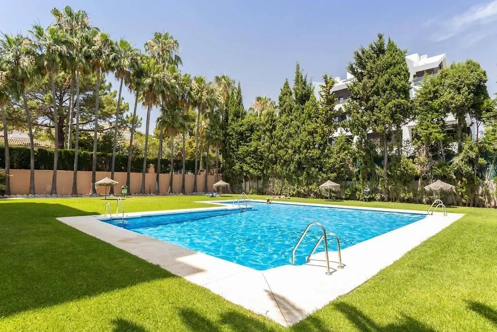 Apartment Oleholidays 624 Duplex Carib Playa 200 Mts. Playa Marbella